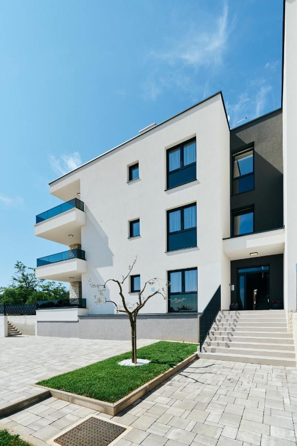 Apartments San Maris Умаг Екстер'єр фото